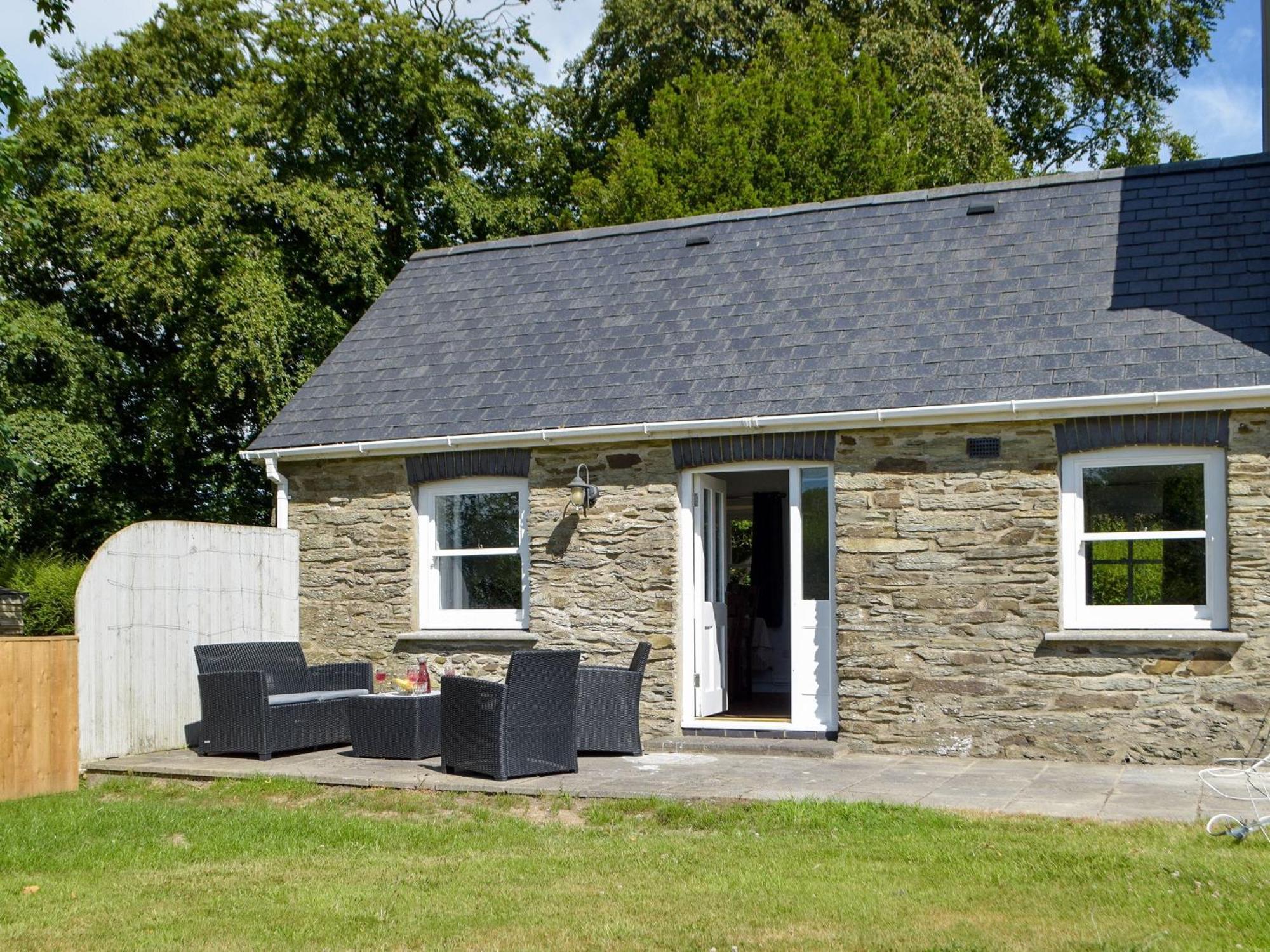 Tyn Y Coed Villa Betws Ifan Bagian luar foto