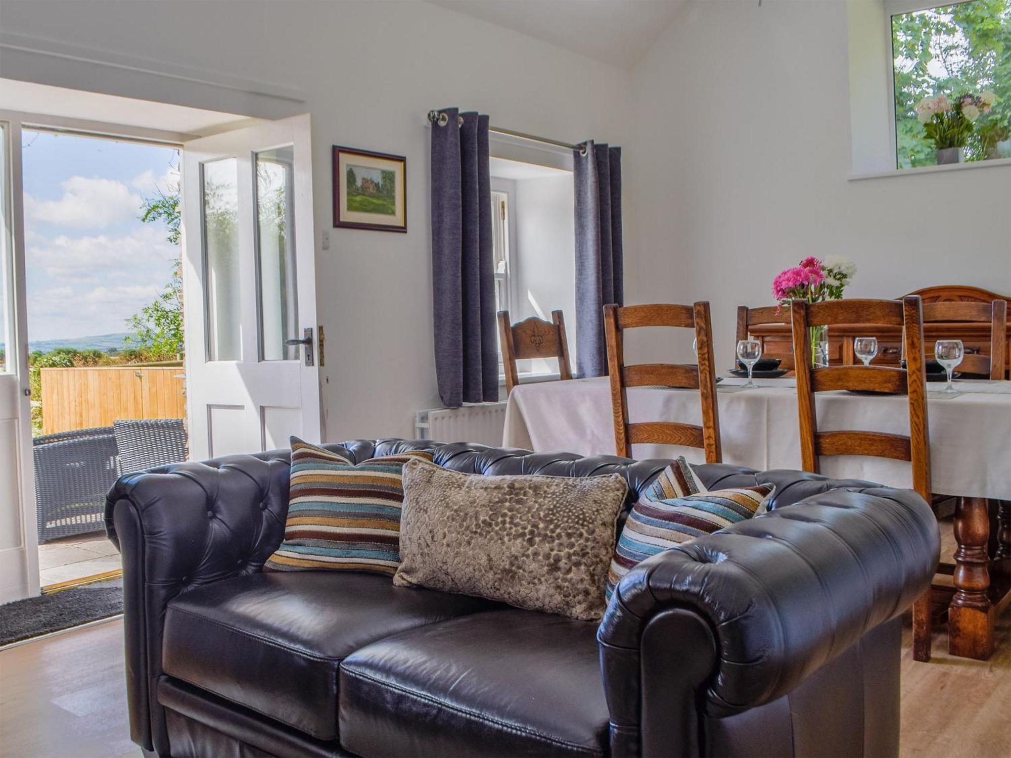 Tyn Y Coed Villa Betws Ifan Bagian luar foto
