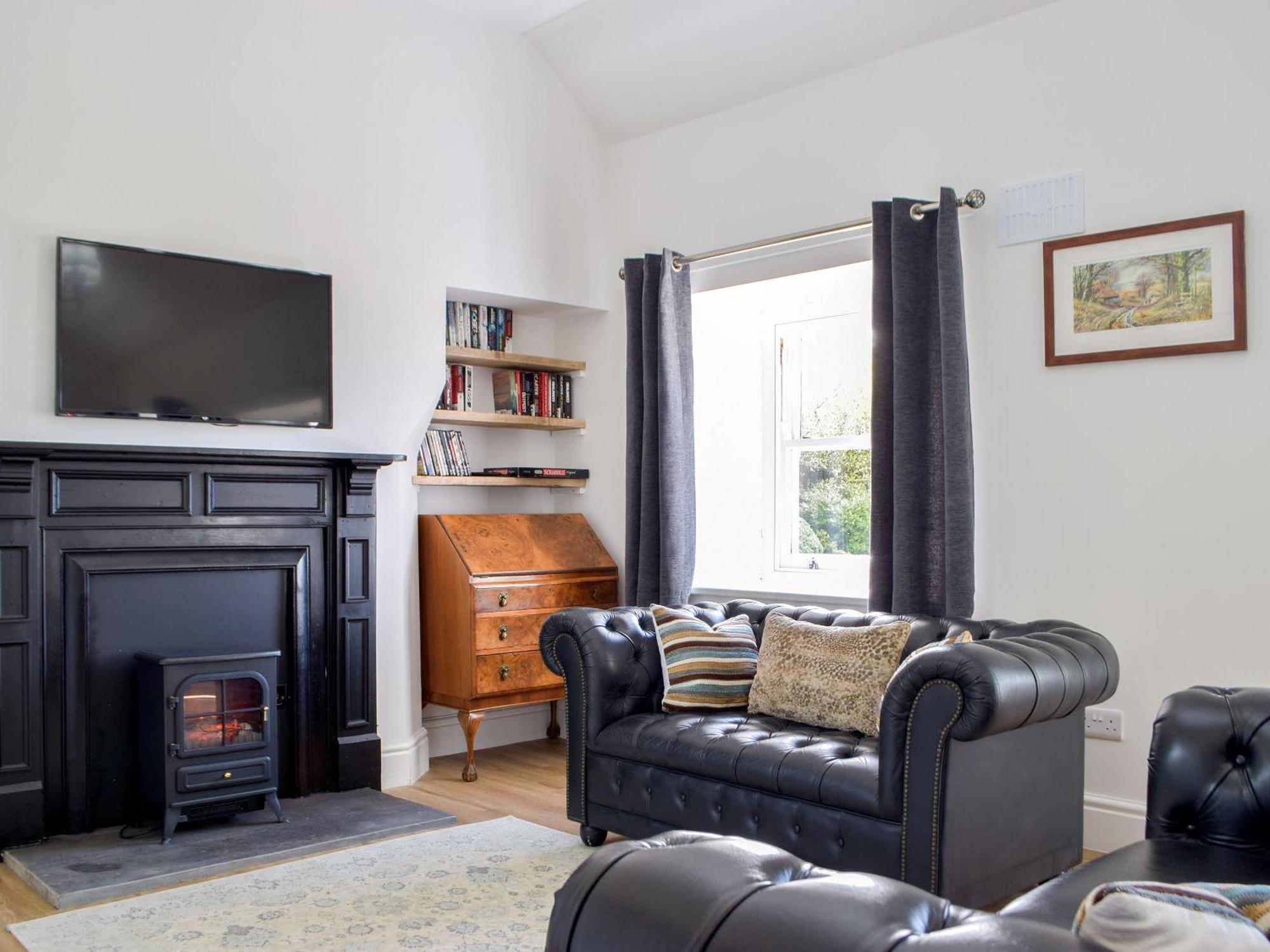 Tyn Y Coed Villa Betws Ifan Bagian luar foto